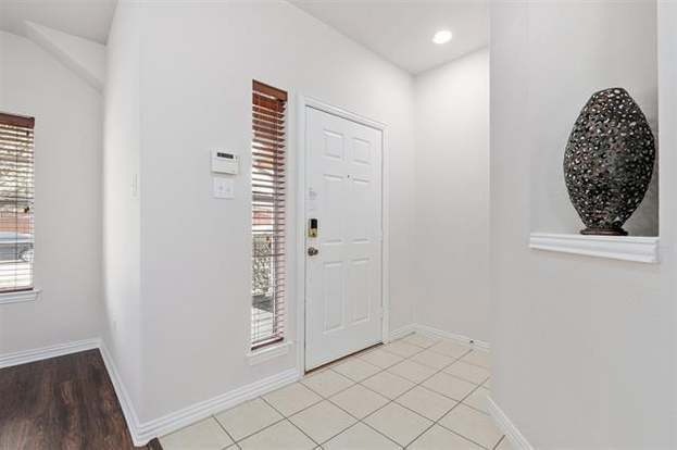 Building Photo - 115 Bird Creek Dr