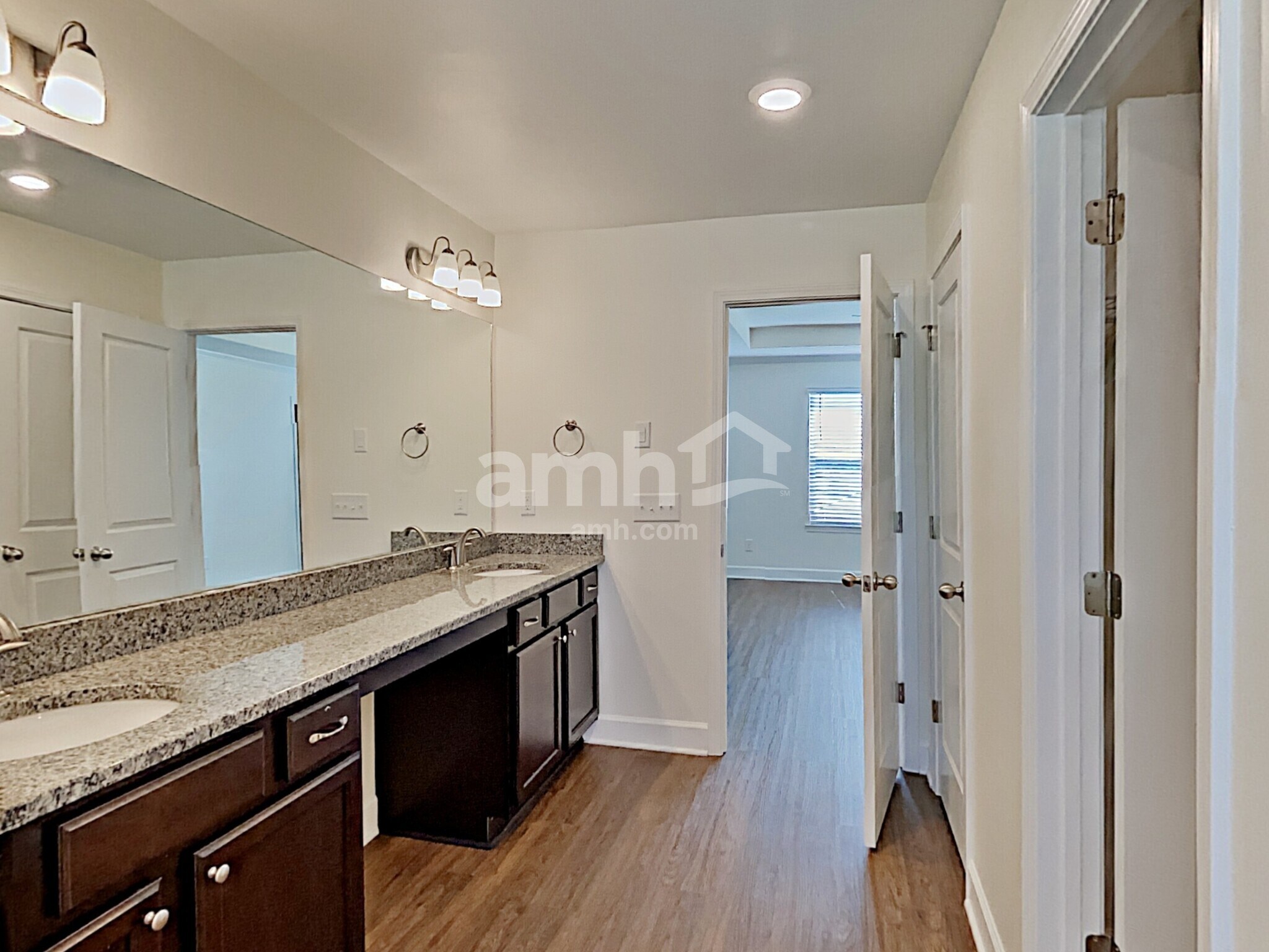 Building Photo - 604 Drema Ct