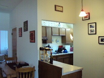 Photo - 950 East Avenue - K