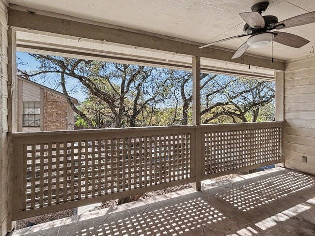 Building Photo - S276-Starcrest