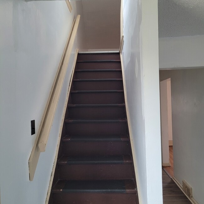 Building Photo - 1326 S Pittsburgh St