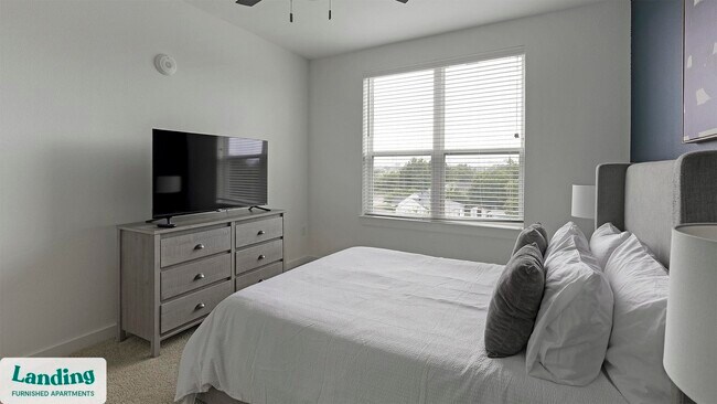 Building Photo - 217 S Garland Ave