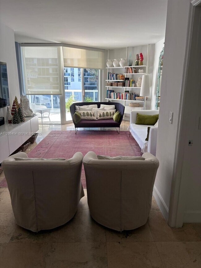 Building Photo - 4779 Collins Ave