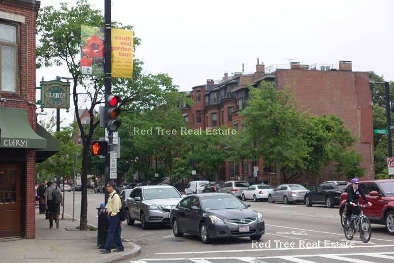 Building Photo - 109 Dartmouth St