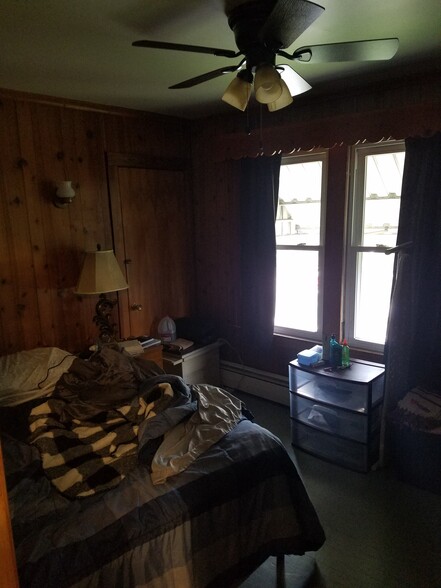 Second Bedroom - 271 S Main Rd