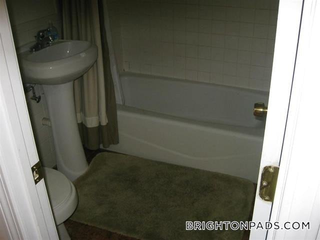 Building Photo - 37 Egremont Rd