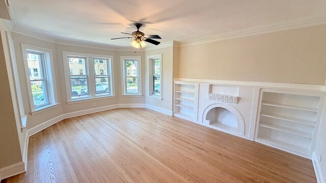 Building Photo - 5706 N Maplewood Ave