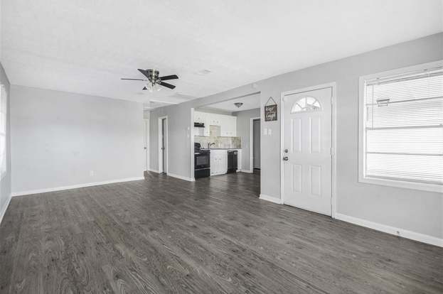 Building Photo - 3810 Lehall St