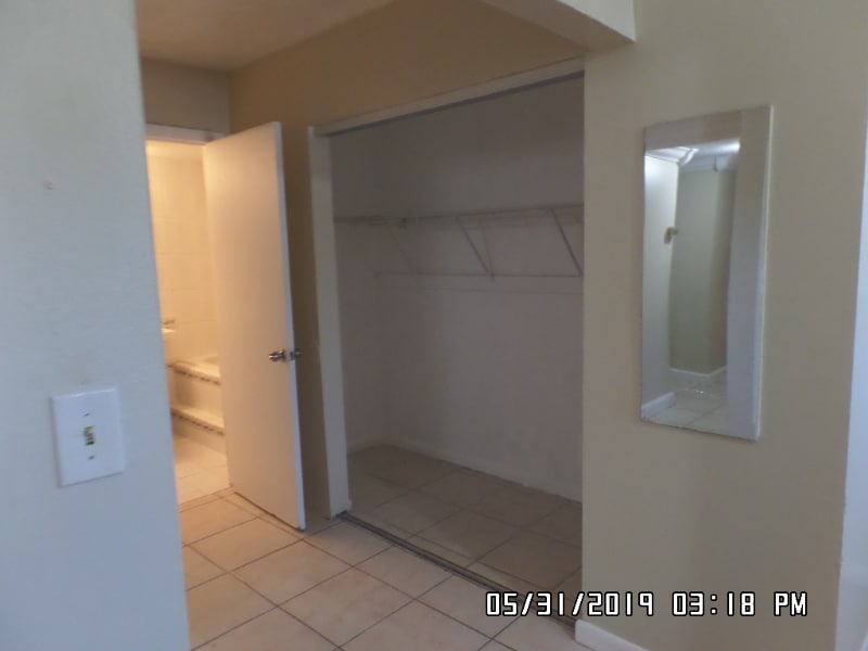 Building Photo - 3610 NW 21st St