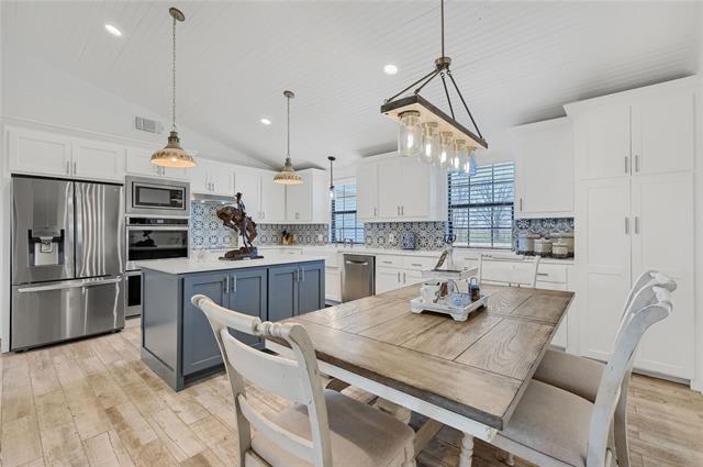 Building Photo - 132 Windmill Dr