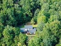 Building Photo - Spacious 4BR Home with Office and Fiber Internet Near Asheville