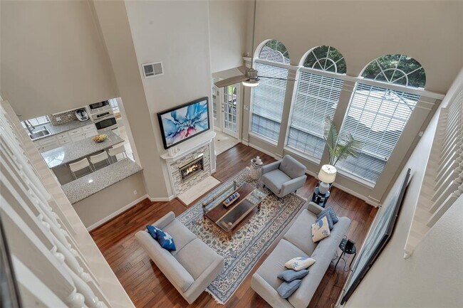 Building Photo - 14107 Edinburgh Ct