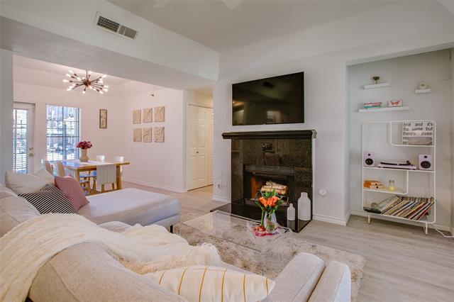 Building Photo - 3105 San Jacinto St