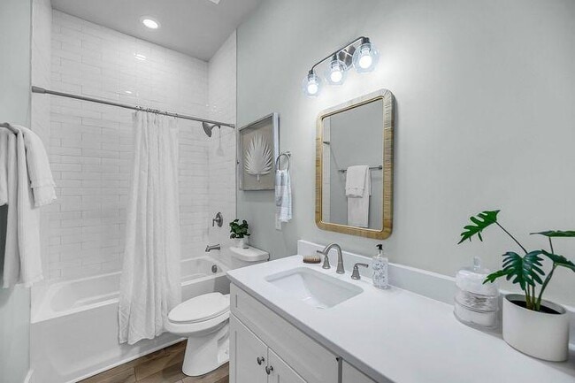 Building Photo - 7425 Indigo Palms Way