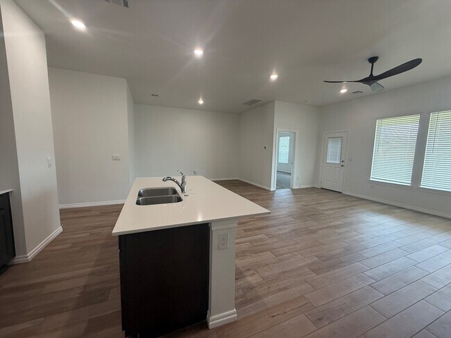 Building Photo - 9048 NW 149th Ter