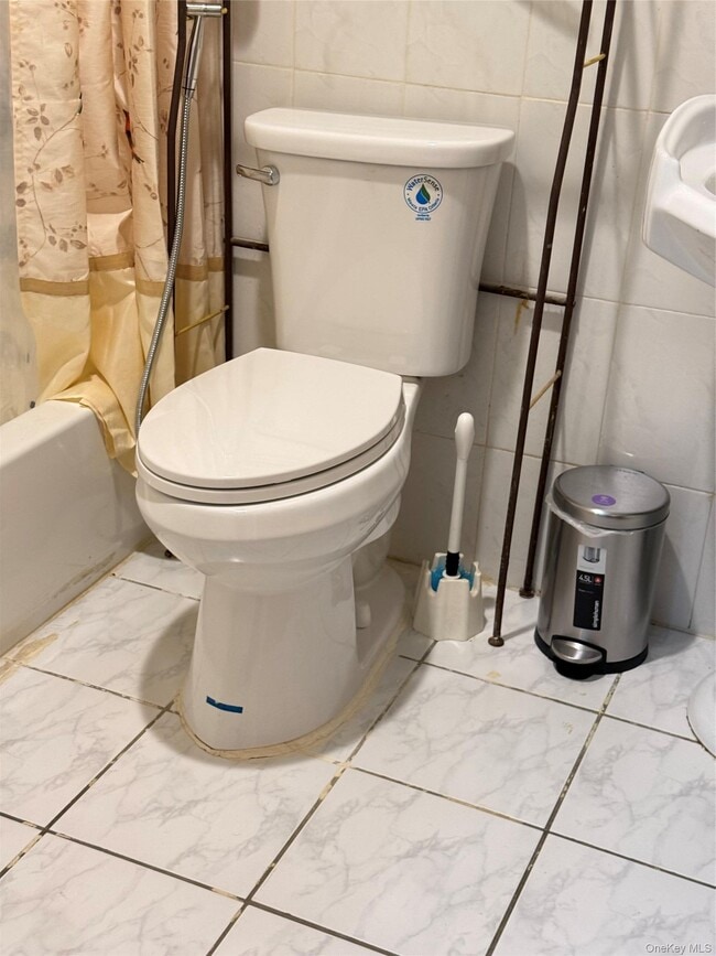 Building Photo - 143-04 105th Ave