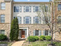 Building Photo - 42365 Pine Forest Dr