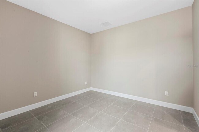 Building Photo - 1394 Sailview Pl