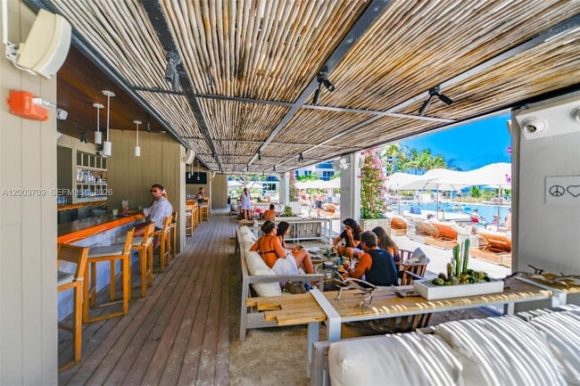 Building Photo - 2301 Collins Ave