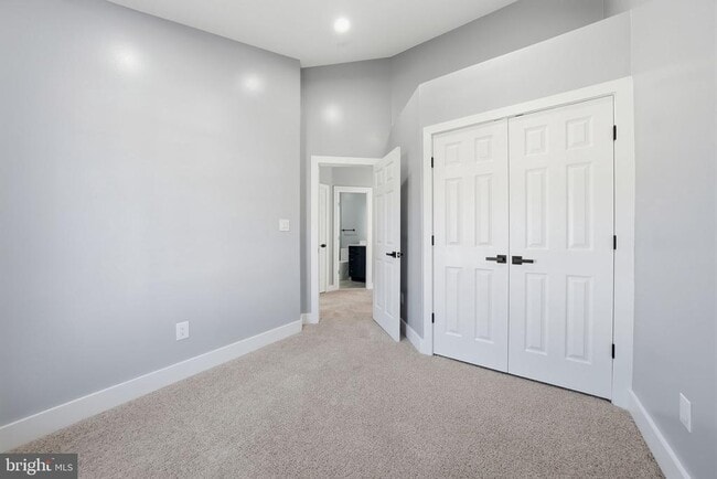 Building Photo - 7665 Audubon Meadow Way