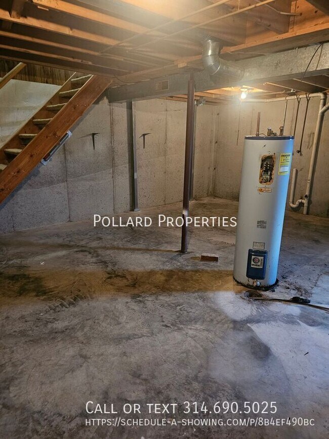 Building Photo - 408 Troy