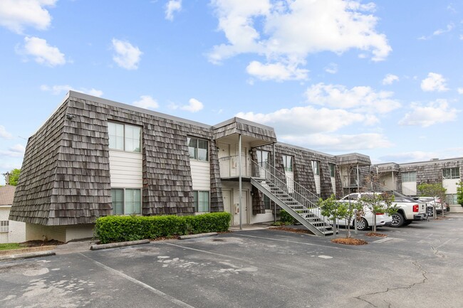 Interior Photo - Linridge Apartments