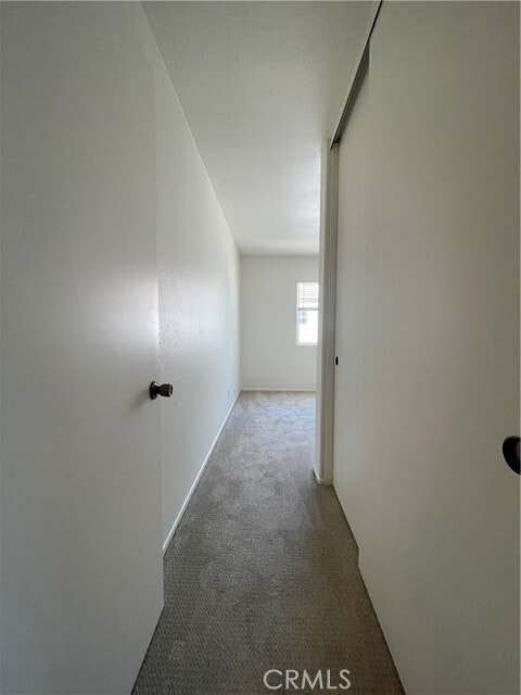 Building Photo - 41572 Willow Run Rd