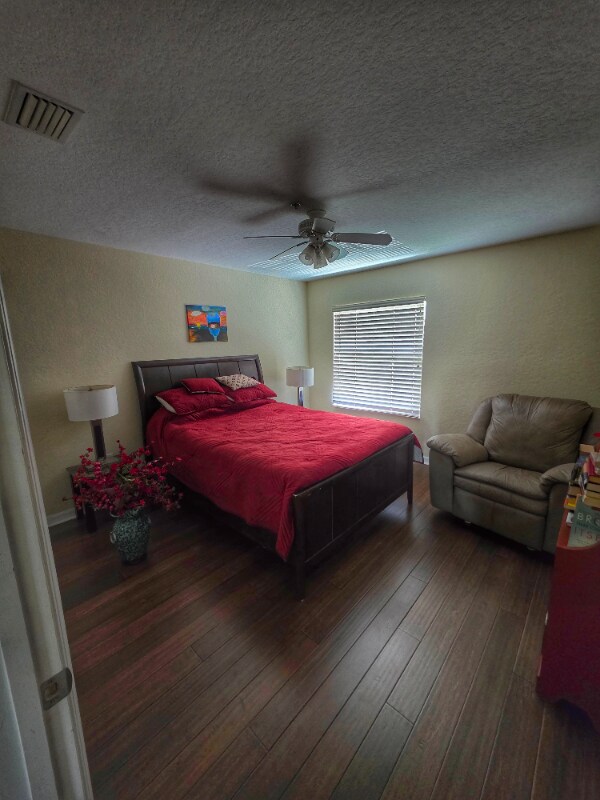 Building Photo - 7661 Sweetbay Cir