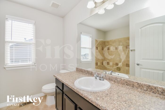 Building Photo - 7495 Araia Dr