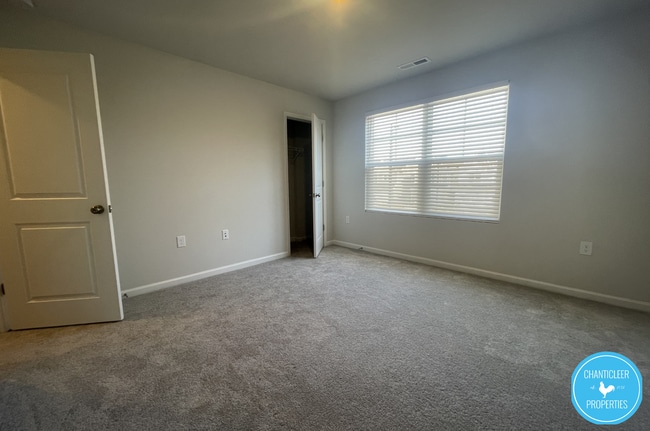 Building Photo - 5003 Fir Tree Ln