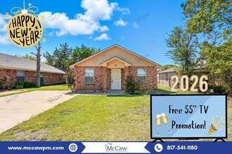 Building Photo - 509 W Cedar St