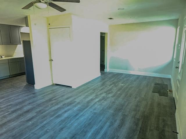 Building Photo - 121 Windom St