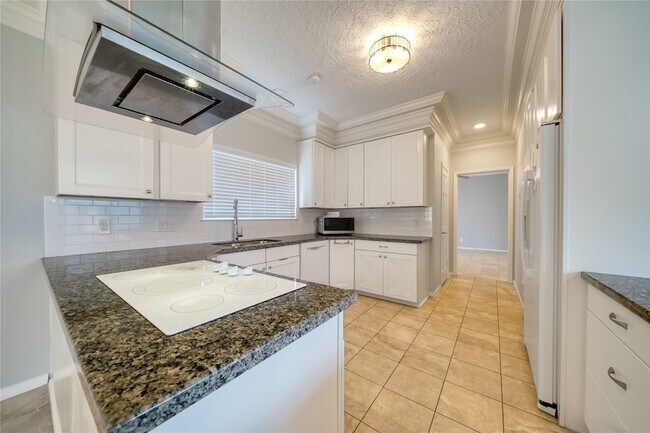 Building Photo - 10919 Villa Lea Ln