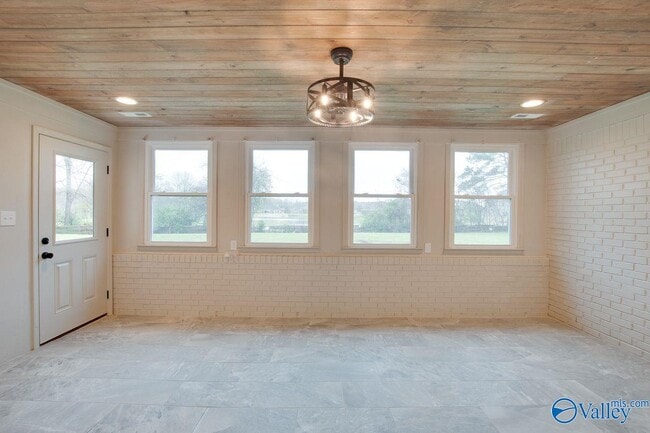 Building Photo - 2042 Rosebury Ln SW
