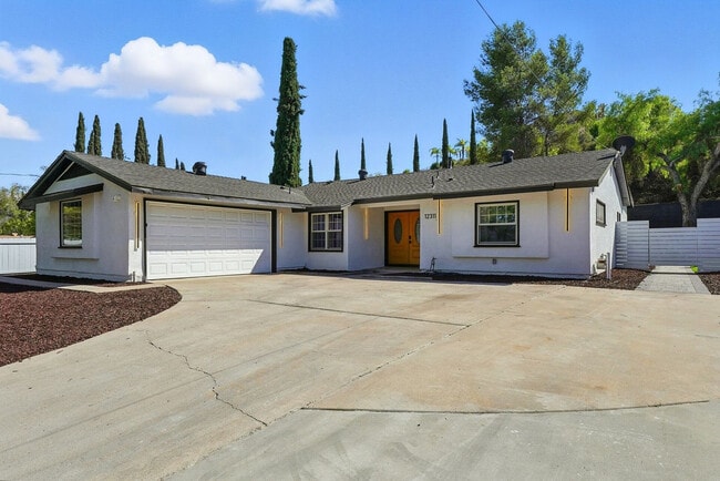 Building Photo - 12311 Witt Rd