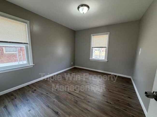 Building Photo - 1145 St Matthew Dr