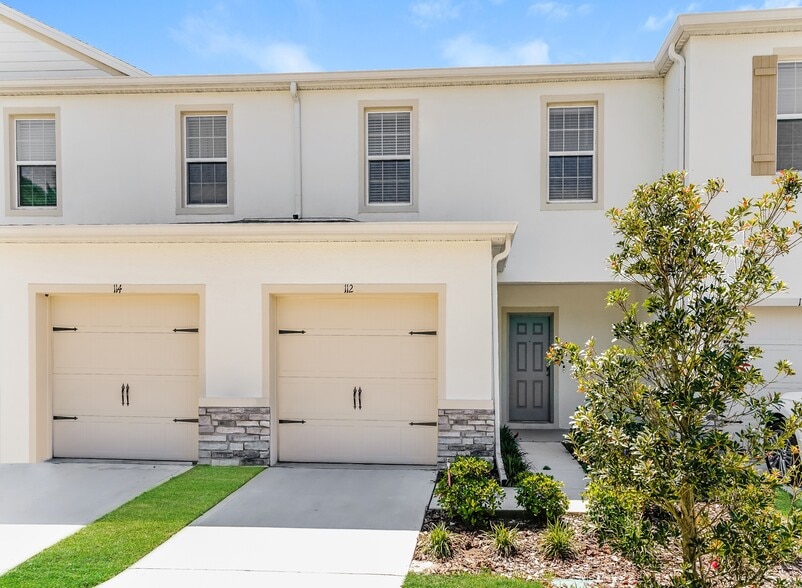 Primary Photo - 62 Grande Rd