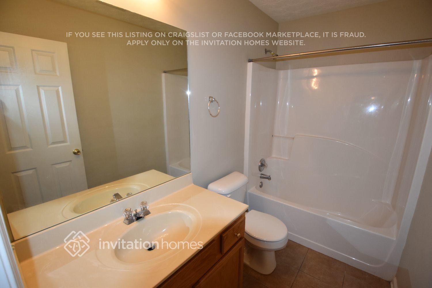 Building Photo - 214 Weatherstone Pointe Dr