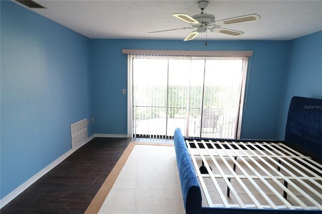 Building Photo - 5424 Saddlebrook Way