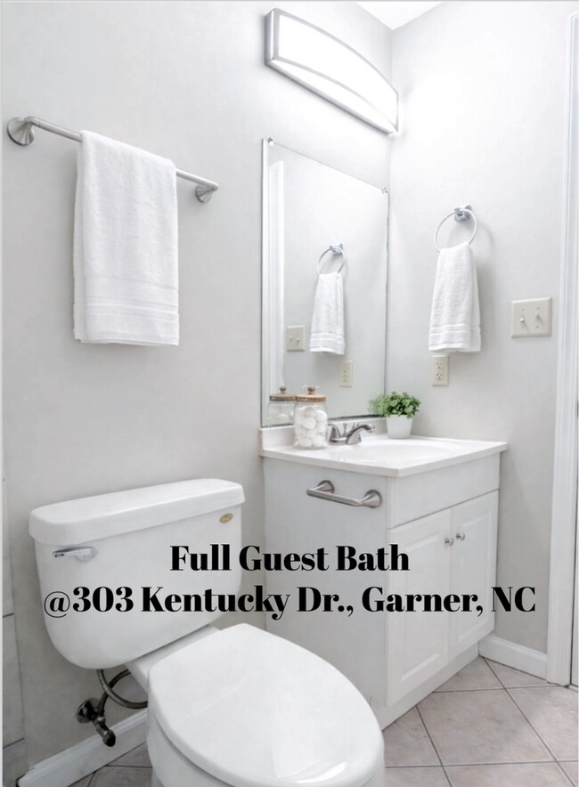 Building Photo - 303 Kentucky Dr