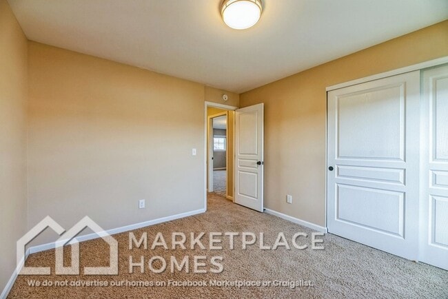 Building Photo - 2807 Bentwood Dr