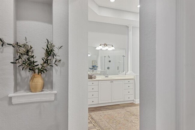 Building Photo - 5445 46th Ct W