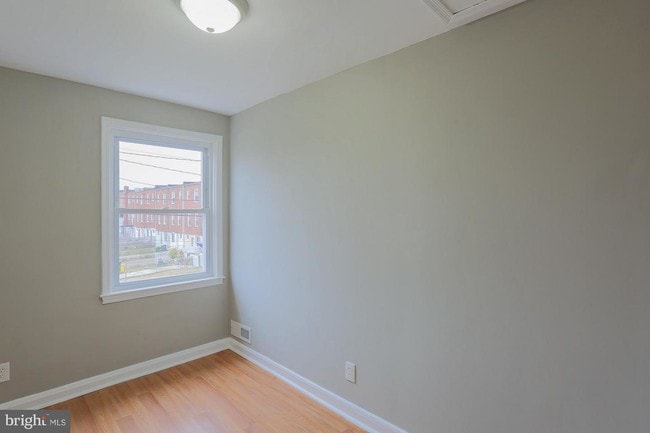 Building Photo - 3743 Bonview Ave