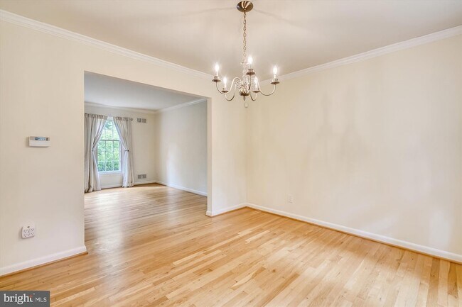 Building Photo - 11200 Powder Horn Dr