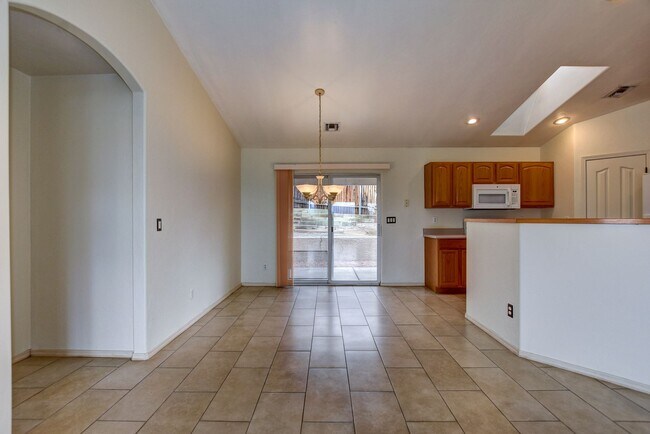 Building Photo - 8381 E Hopi Cir
