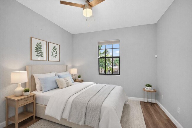 Building Photo - 10457 Wellington Parc Dr