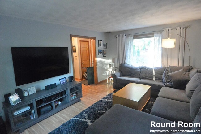 Building Photo - 4 Cocci Way