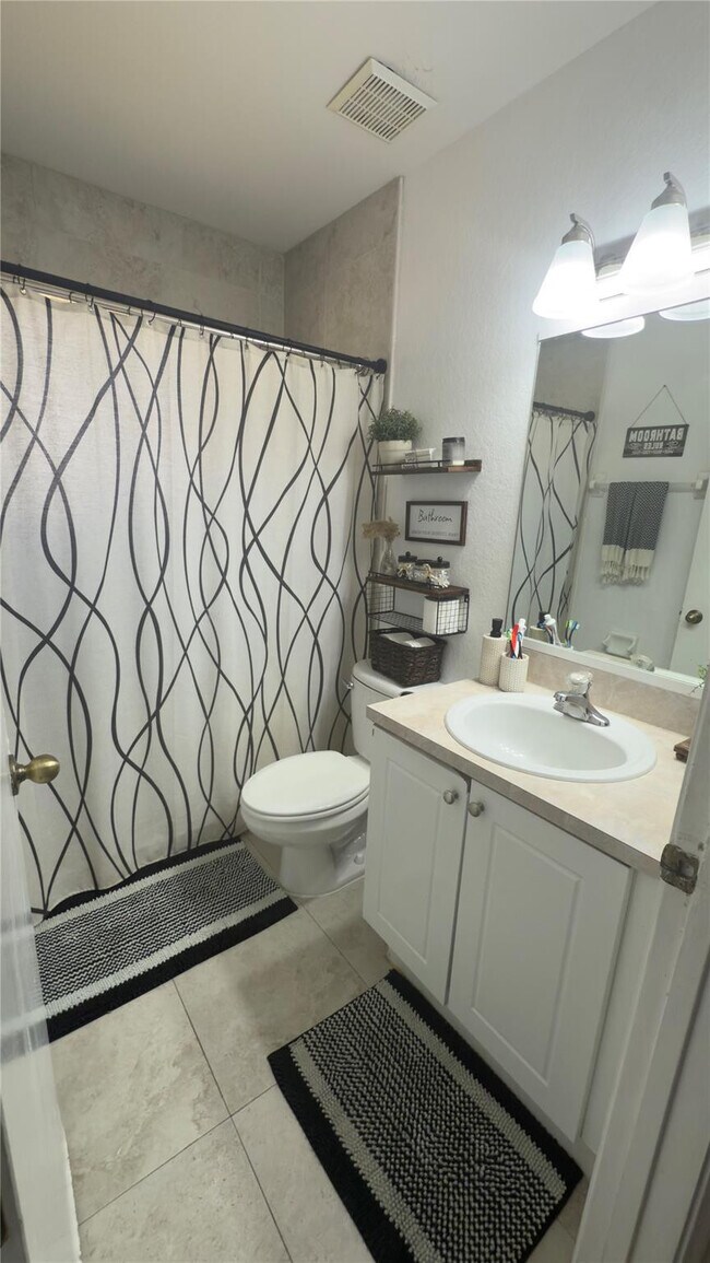 Building Photo - 2262 SW 87th Terrace