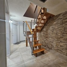 Building Photo - 1182 W 37th Terrace