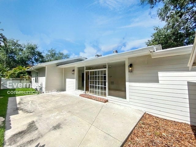 Building Photo - 3007 W San Carlos St